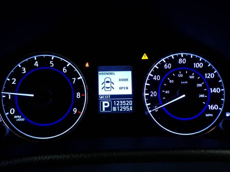 2012 Infiniti G37 Sedan x