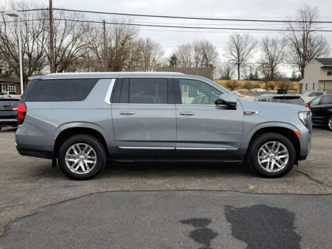 2022 GMC Yukon XL SLT