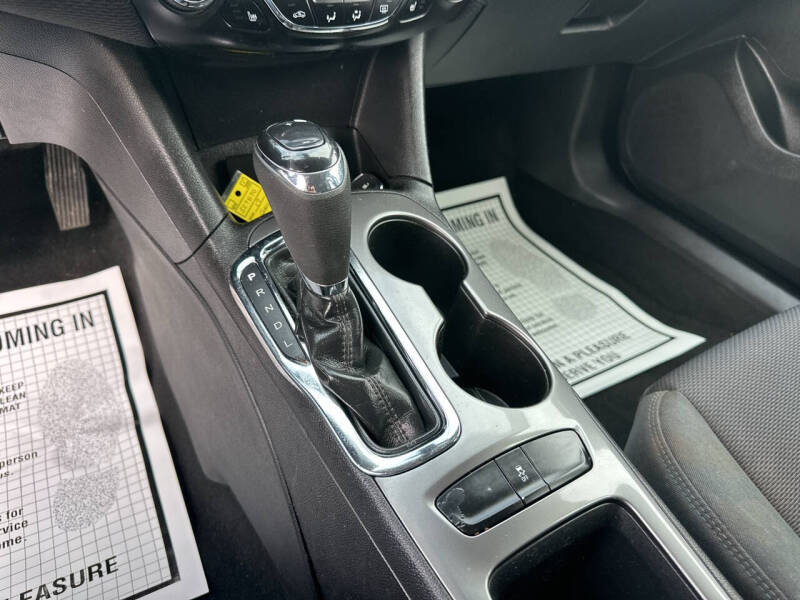 2017 Chevrolet Cruze LT Auto
