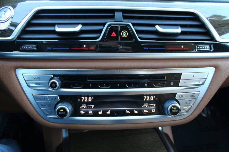 2016 BMW 7 Series 750i xDrive