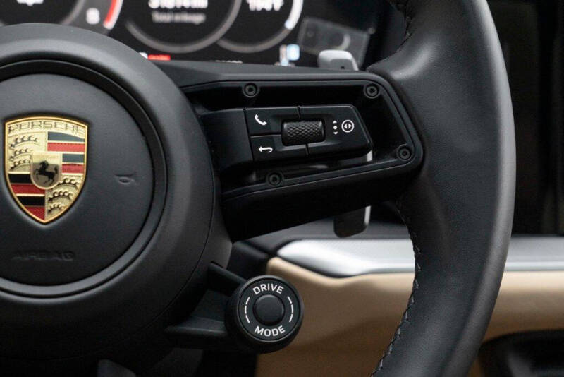 2024 Porsche Cayenne Coupe