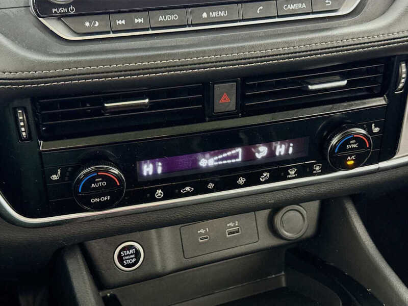 2022 Nissan Rogue SV