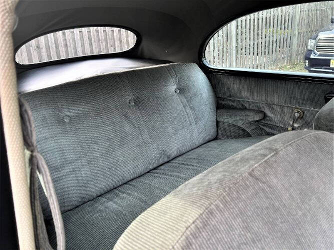 1946 Ford Super Deluxe