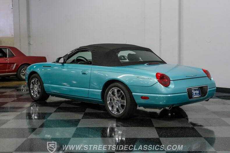2002 Ford Thunderbird Deluxe