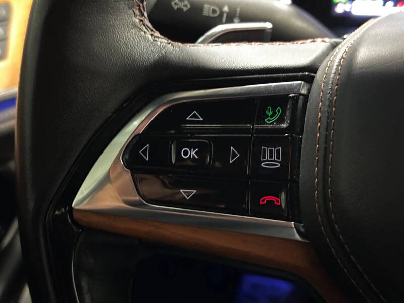 2022 Jeep Grand Cherokee Summit Reserve