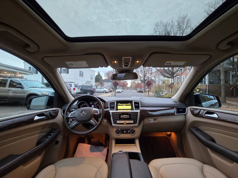 2012 Mercedes-Benz M-Class ML 350 BlueTEC