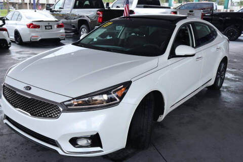 2017 Kia Cadenza Premium