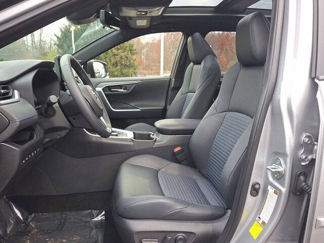 2024 Toyota RAV4 Hybrid XSE