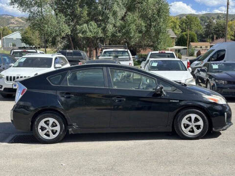 2012 Toyota Prius Two