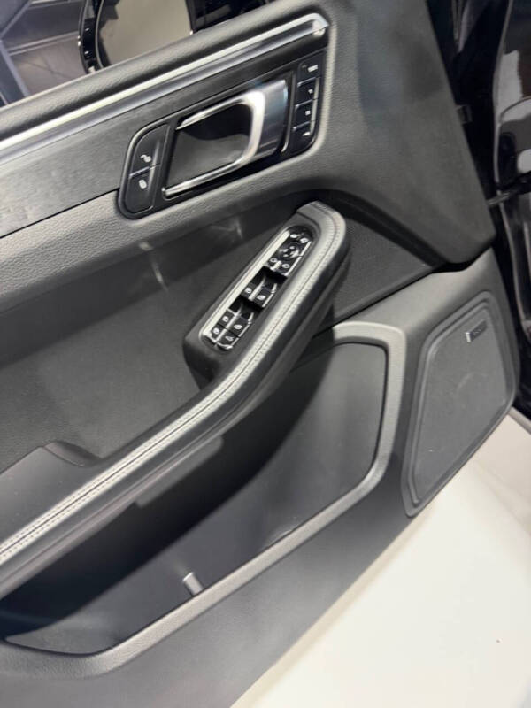 2017 Porsche Macan GTS