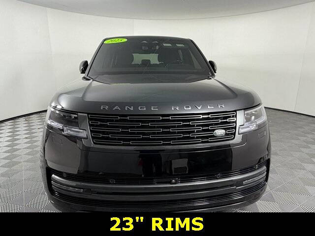 2025 Land Rover Range Rover P400 SE LWB