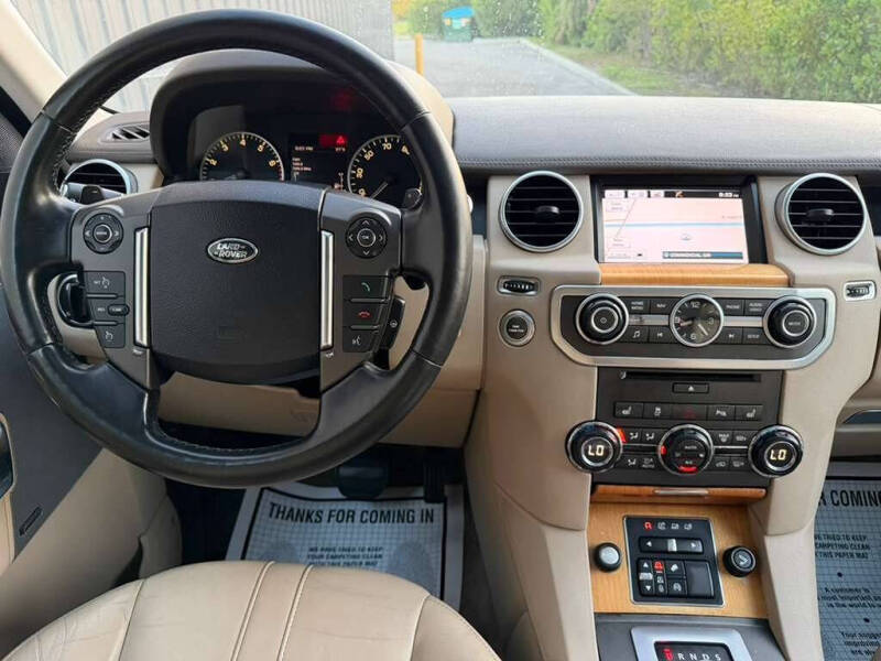 2015 Land Rover LR4 HSE