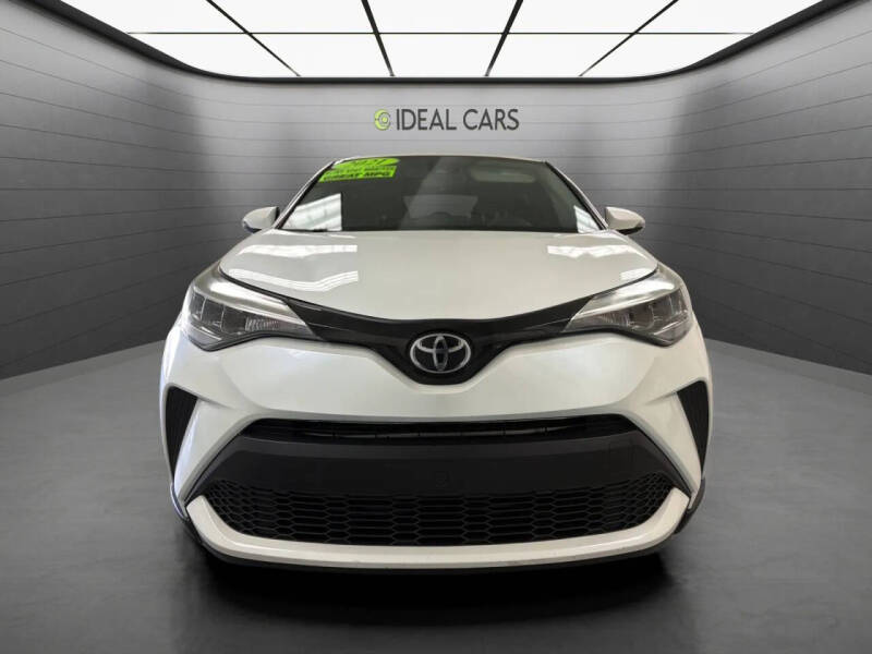 2021 Toyota C-HR LE