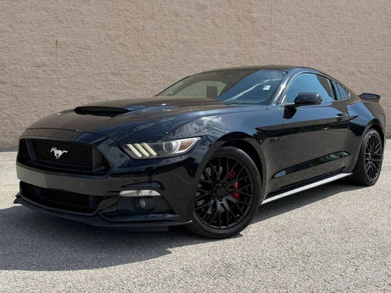 2016 Ford Mustang GT Coupe Premium's photo