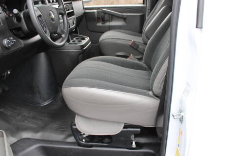 2024 Chevrolet Express 2500