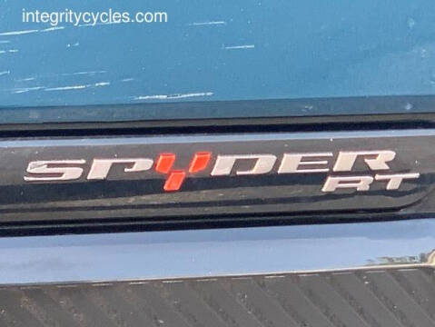 2021 Can-Am Spyder® RT SE6