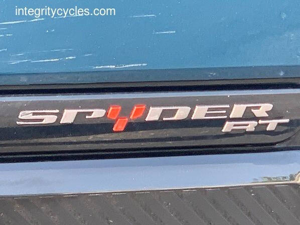 2021 Can-Am Spyder® RT SE6