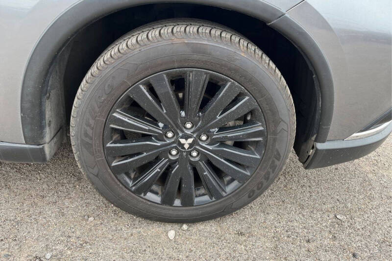 2020 Mitsubishi Outlander