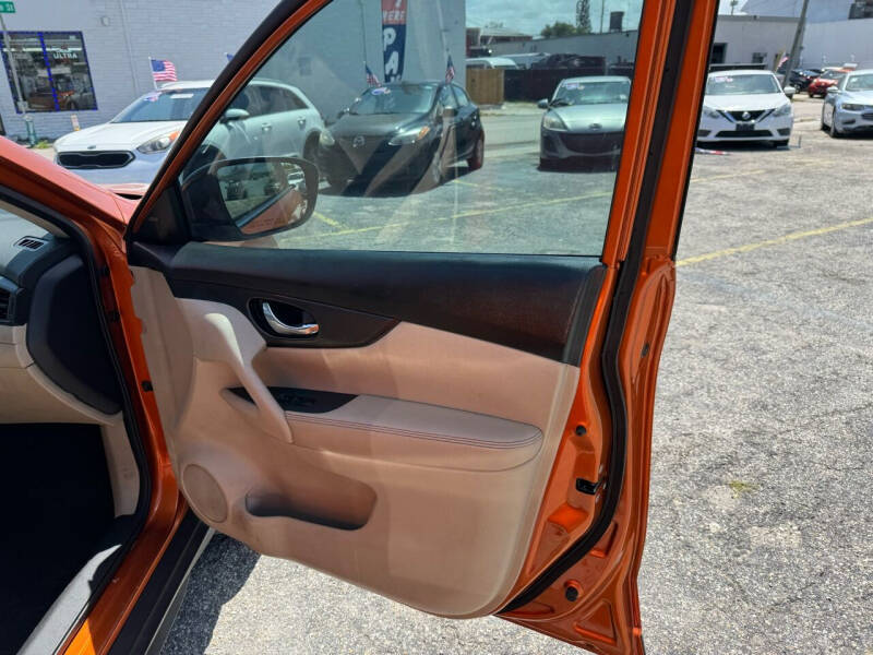 2017 Nissan Rogue SL