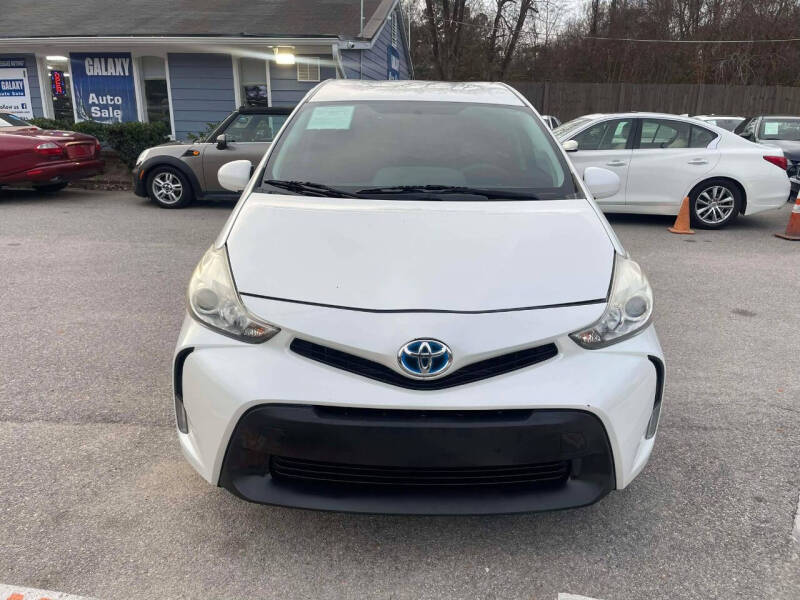 2015 Toyota Prius v Three