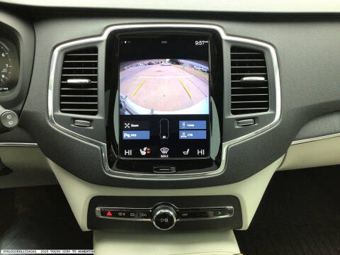 2020 Volvo XC90 T5 Momentum