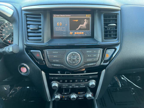2015 Nissan Pathfinder SL