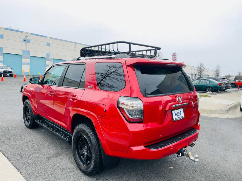 2020 Toyota 4Runner SR5 Premium photo 11