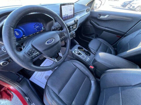 2020 Ford Escape Titanium