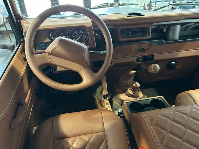 1997 Land Rover Defender 10