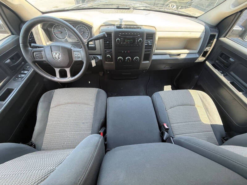 2012 RAM 1500 ST