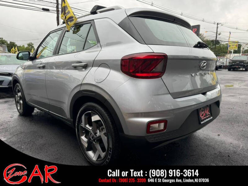 2021 Hyundai Venue SEL