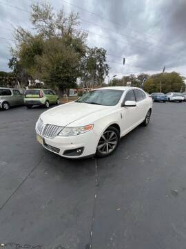 2009 Lincoln MKS for sale at BSS AUTO SALES INC in Eustis FL