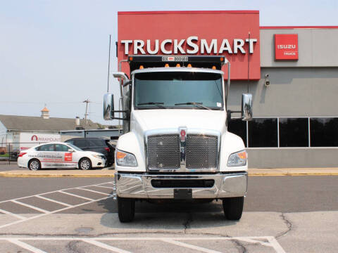 2025 Kenworth T280