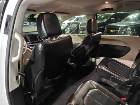 2021 Chrysler Voyager LXi