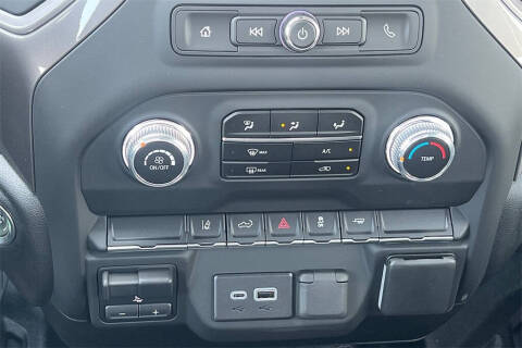 2024 GMC Sierra 2500HD Pro