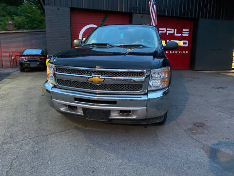 2013 Chevrolet Silverado 1500 for sale at Apple Auto Sales Inc in Camillus NY