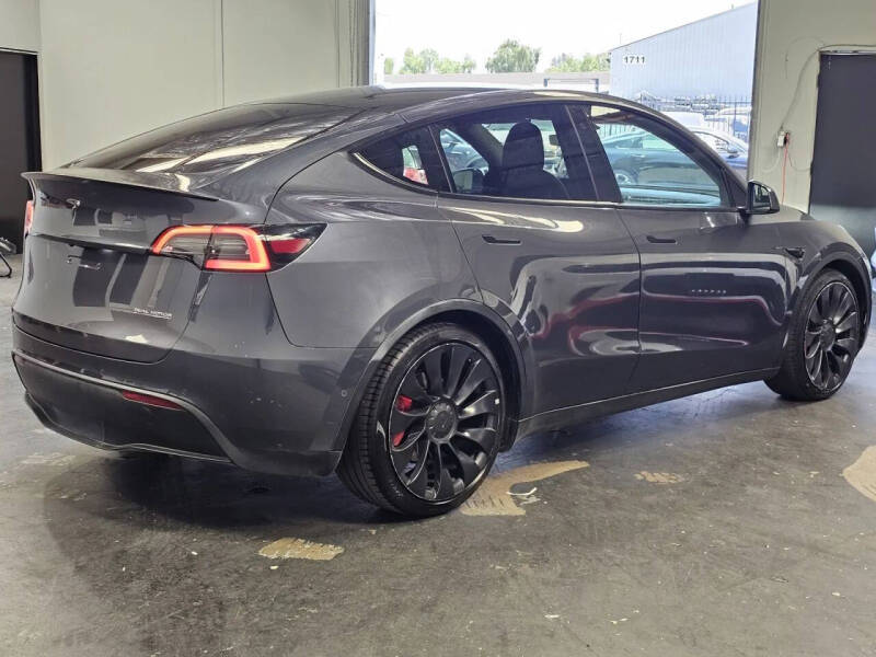 2020 Tesla Model Y Performance