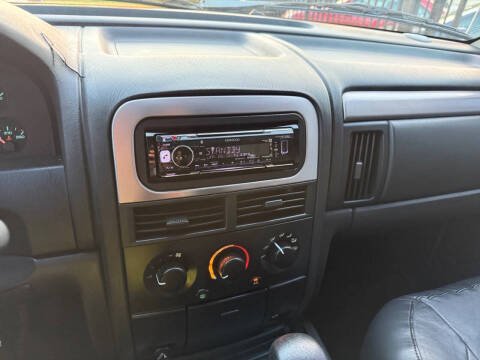 2002 Jeep Grand Cherokee Laredo