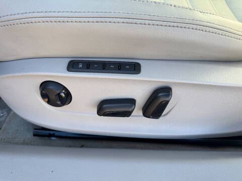 2014 Volkswagen Passat 2.0L TDI SEL Premium