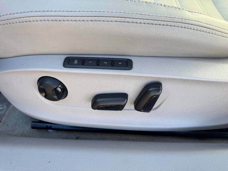 2014 Volkswagen Passat 2.0L TDI SEL Premium