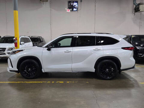 2023 Toyota Highlander XSE