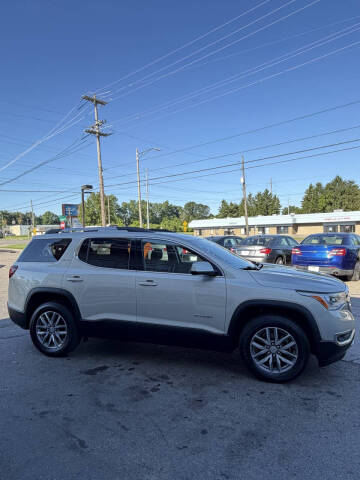 2017 GMC Acadia SLE-2