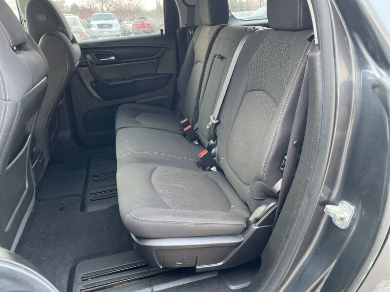 2013 GMC Acadia SLE-1