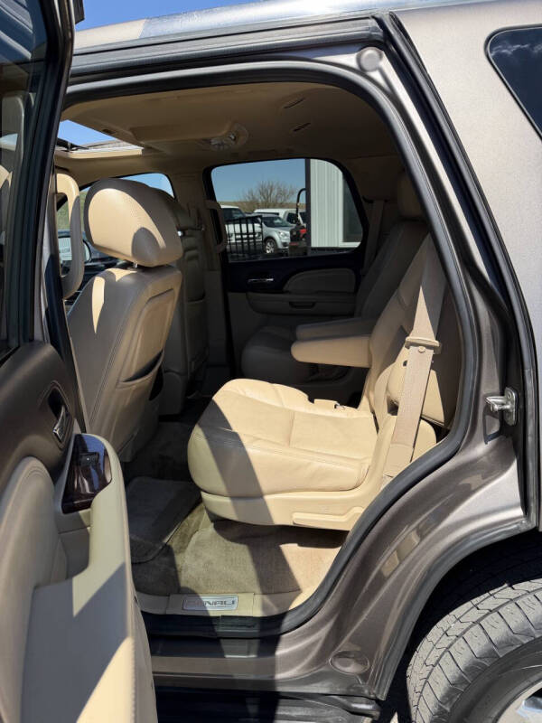 2011 GMC Yukon Denali