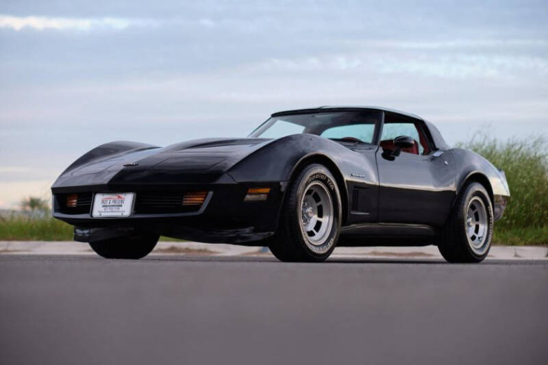 1982 Chevrolet Corvette for sale at Haggle Me Classics in Hobart IN