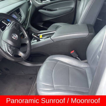 2020 Buick Enclave Essence