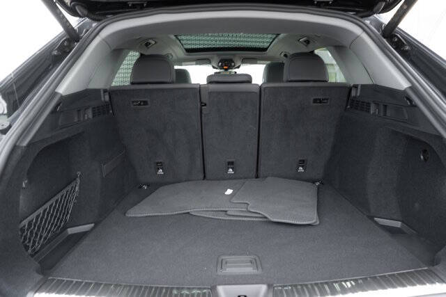 2025 Audi Q5 quattro Premium Plus TFSI