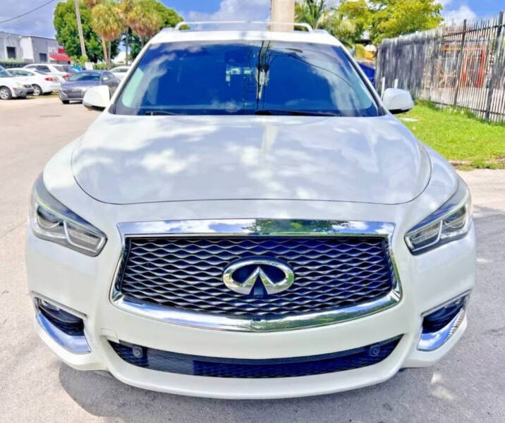 2017 Infiniti QX60 for sale at Vice City Deals in North Miami Beach FL