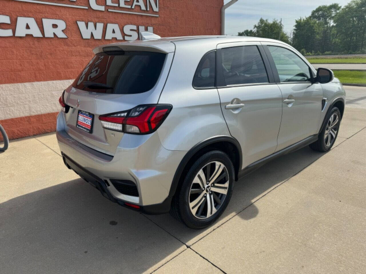 2022 Mitsubishi Outlander Sport for sale at Illinois Auto Wholesalers in Tolono, IL