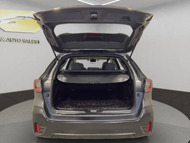 2022 Subaru Outback Premium